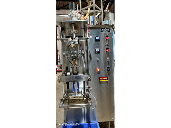 Automatic Pepsi Cola Pouch Packing Machine