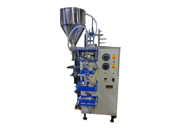 Pouch Packing Machine